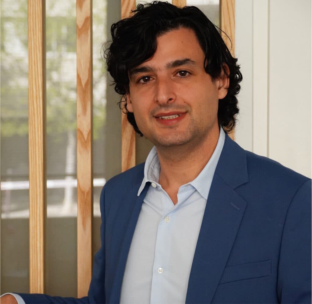 Dr Gueunoun, Spécialiste de la rétine